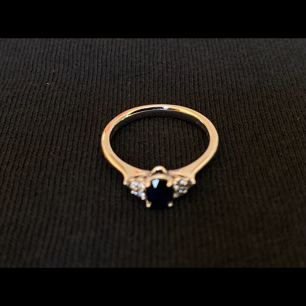 Ladies Ring Sapphire/Diamond 18k White Gold Offers